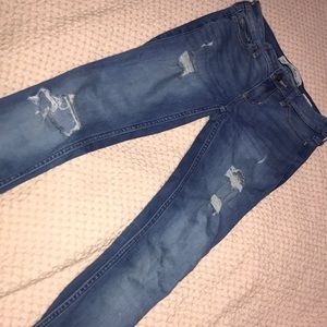 Hollister jeans
